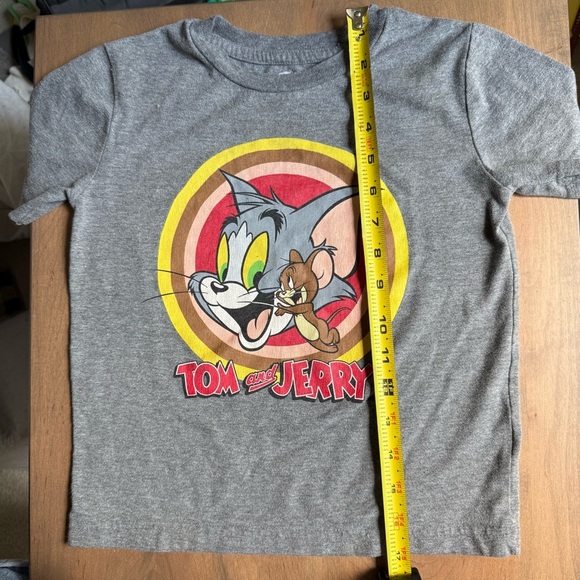 Tom and Jerry Graphic T-Shirt Youth Size 6 | Gray Cartoon Tee - Picture 6 of 6